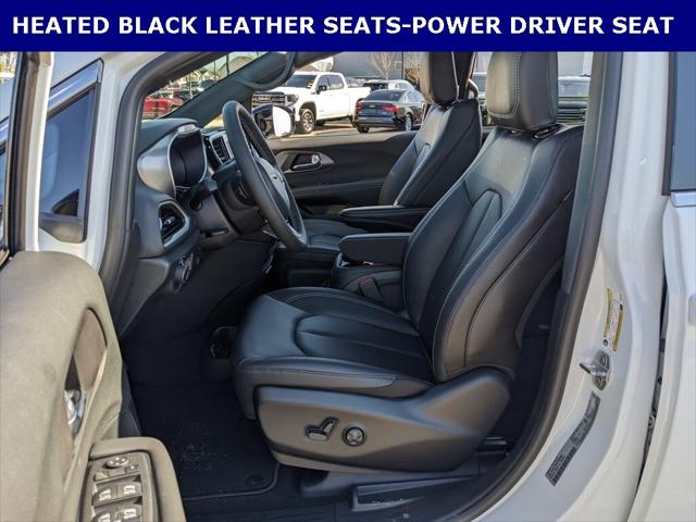 2026 Chrysler Voyager VOYAGER LX