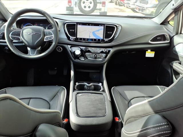 2026 Chrysler Pacifica Limited AWD