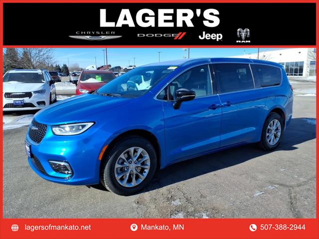 2026 Chrysler Pacifica PACIFICA SELECT AWD