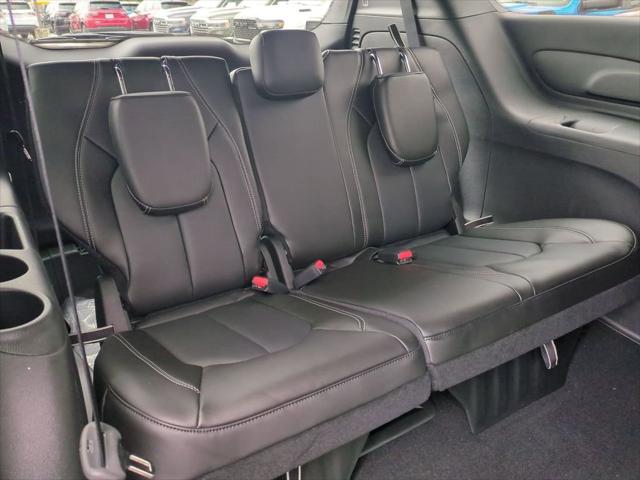 2026 Chrysler Pacifica Select AWD