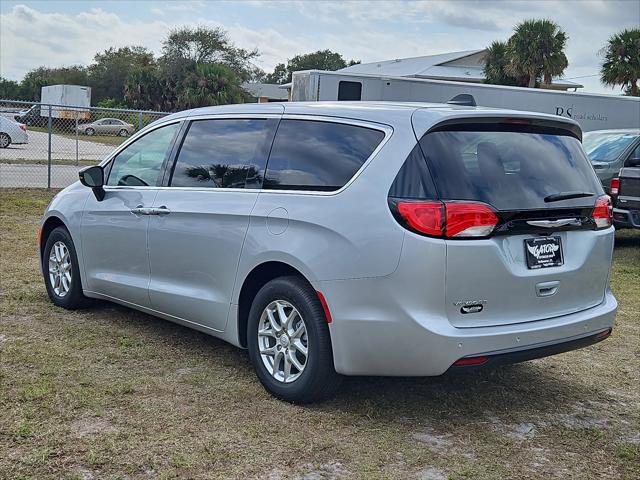2026 Chrysler Voyager VOYAGER LX