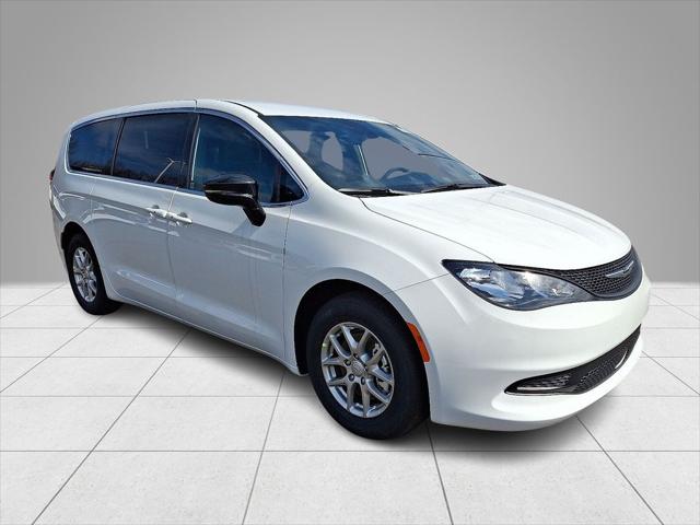 2026 Chrysler Voyager VOYAGER LX