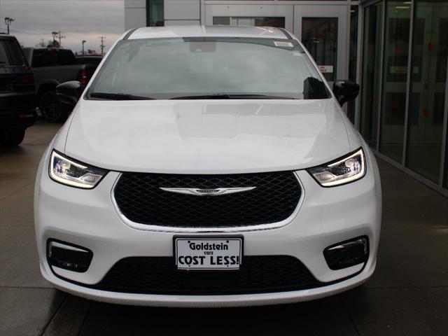 2026 Chrysler Pacifica PACIFICA SELECT AWD