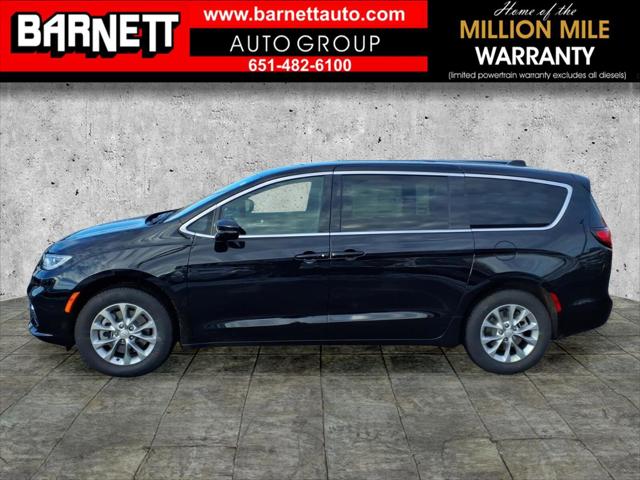 2026 Chrysler Pacifica PACIFICA SELECT AWD