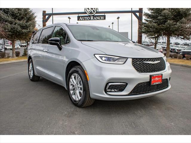 2026 Chrysler Pacifica PACIFICA SELECT AWD