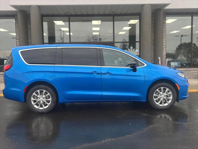 2026 Chrysler Pacifica PACIFICA SELECT AWD 2026 Chrysler Pacifica PACIFICA SELECT AWD