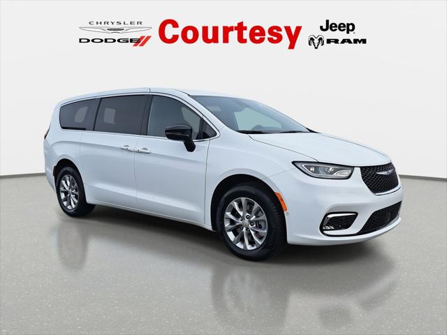 2026 Chrysler Pacifica PACIFICA SELECT AWD