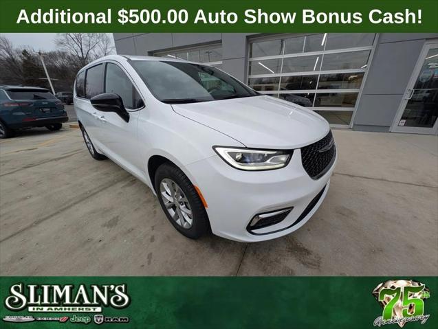 2026 Chrysler Pacifica PACIFICA SELECT AWD