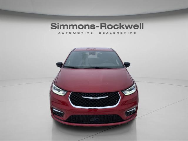 2026 Chrysler Pacifica PACIFICA SELECT AWD