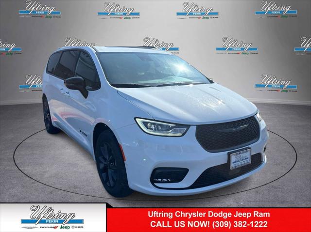 2026 Chrysler Pacifica PACIFICA SELECT AWD