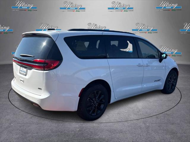 2026 Chrysler Pacifica PACIFICA SELECT AWD
