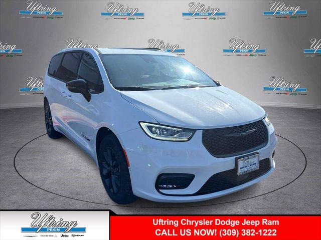 2026 Chrysler Pacifica PACIFICA SELECT AWD
