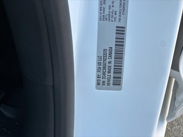 2026 Chrysler Pacifica Select AWD
