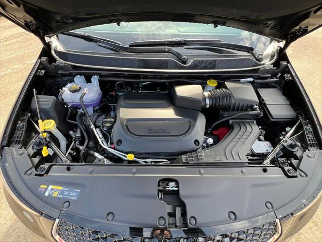 2026 Chrysler Pacifica Select AWD