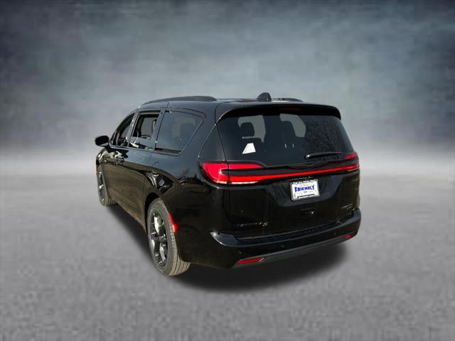 2026 Chrysler Pacifica Limited AWD