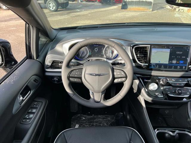 2026 Chrysler Pacifica Limited AWD