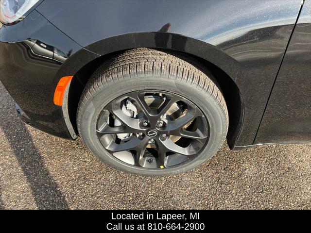 2026 Chrysler Pacifica Limited AWD