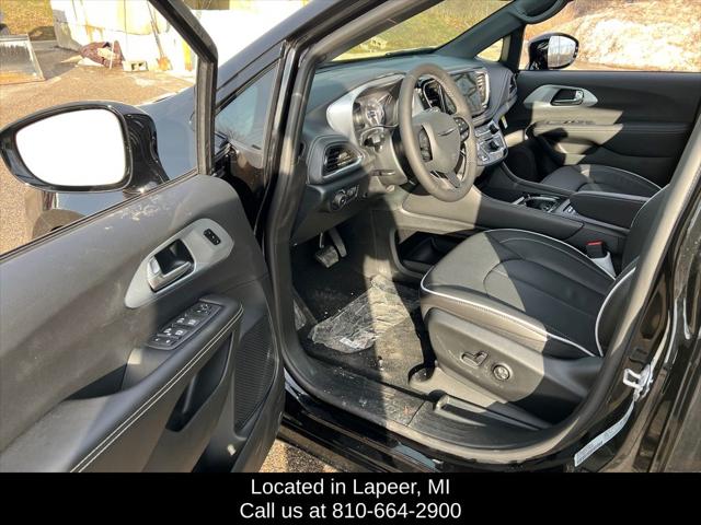 2026 Chrysler Pacifica Limited AWD