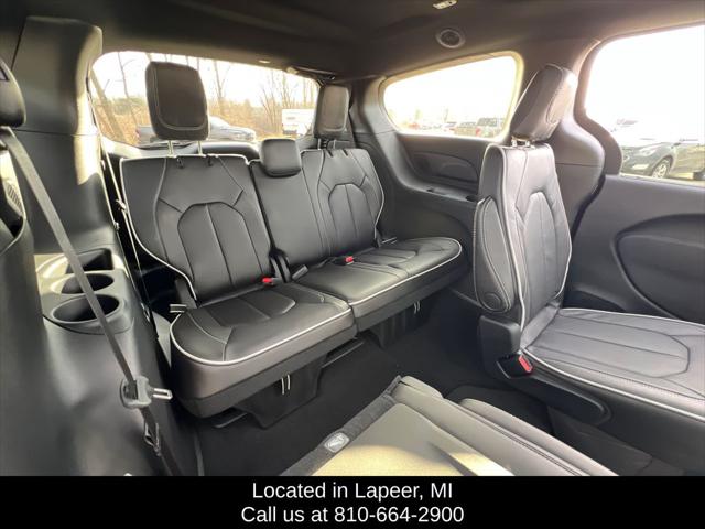 2026 Chrysler Pacifica Limited AWD