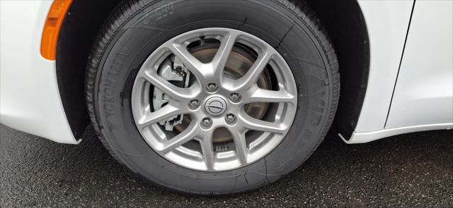 2026 Chrysler Voyager VOYAGER LX