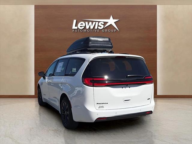 2026 Chrysler Pacifica PACIFICA SELECT AWD