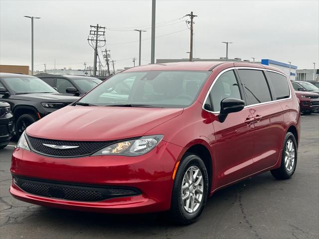 2026 Chrysler Voyager VOYAGER LX