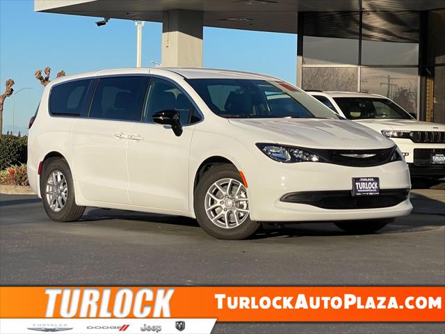 2026 Chrysler Voyager VOYAGER LX