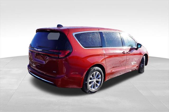 2026 Chrysler Pacifica PACIFICA SELECT AWD