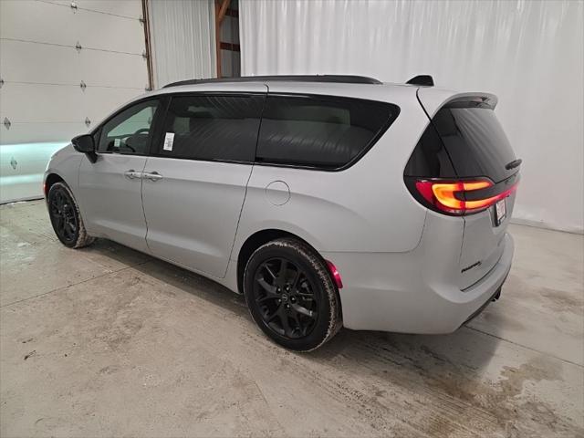 2026 Chrysler Pacifica PACIFICA LIMITED AWD