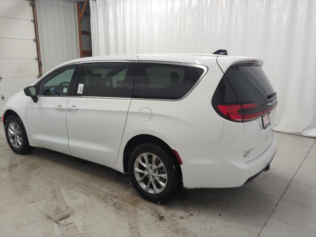 2026 Chrysler Pacifica PACIFICA LIMITED AWD