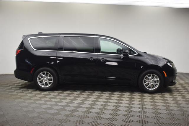 2026 Chrysler Voyager VOYAGER LX