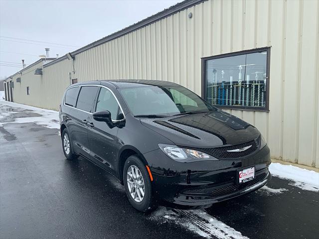 2026 Chrysler Voyager VOYAGER LX