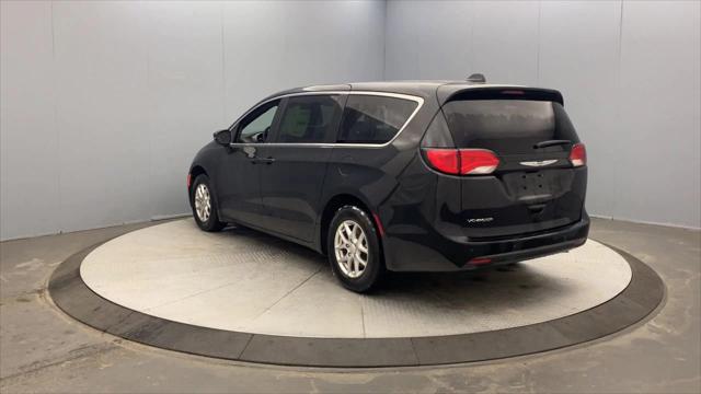 2026 Chrysler Voyager VOYAGER LX