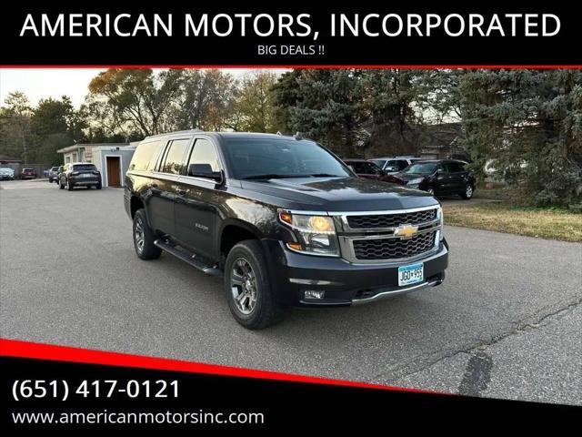 2017 Chevrolet Suburban LT for sale in Farmington, MN