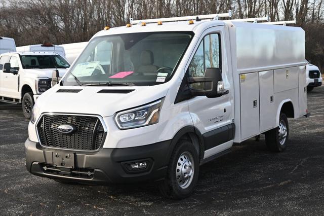 2024 Ford Transit Cutaway Base