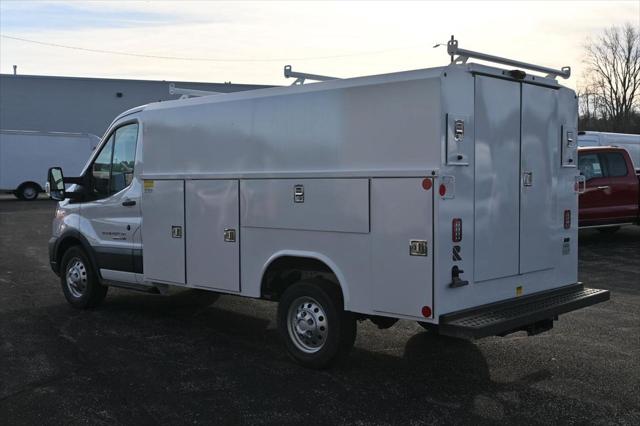 2024 Ford Transit Cutaway Base