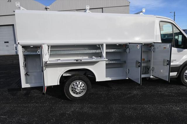2024 Ford Transit Cutaway Base