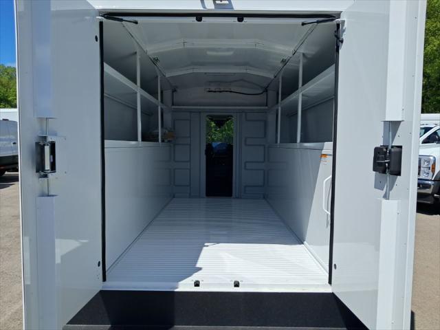 2024 Ford Transit Cutaway Base