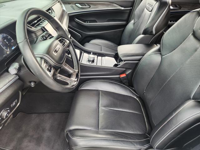 2024 Jeep Grand Cherokee Overland 4x4