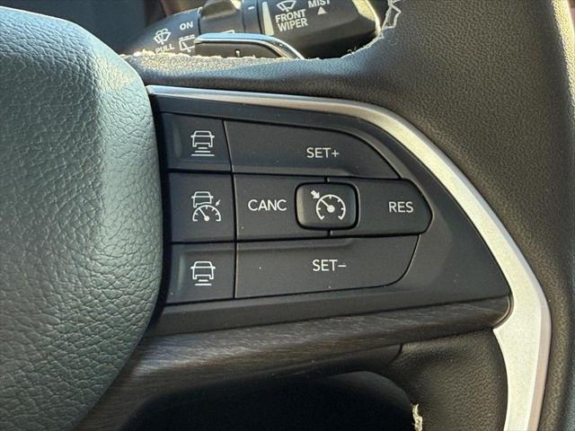 2025 Jeep Grand Cherokee L Limited 4x4