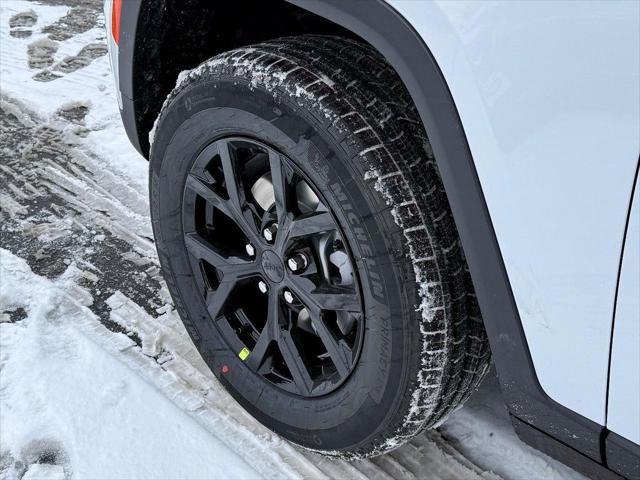2025 Jeep Grand Cherokee Altitude X 4x4