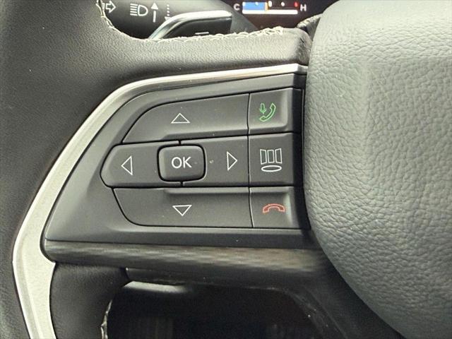 2025 Jeep Grand Cherokee Altitude X 4x4
