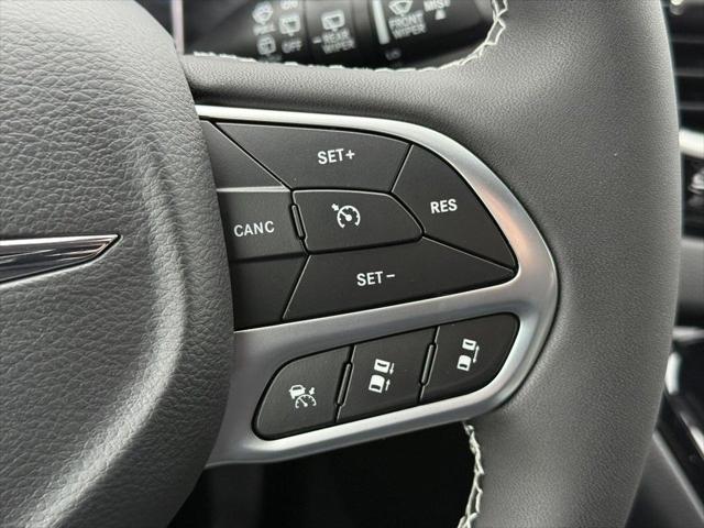 2026 Chrysler Voyager LX