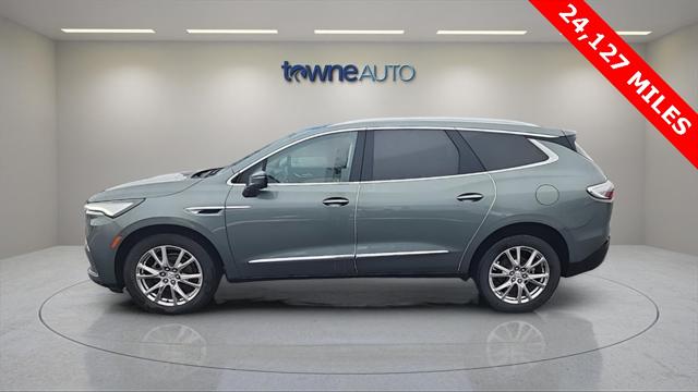 2024 Buick Enclave Essence AWD