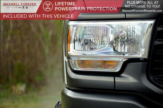 2022 RAM 2500 Tradesman Crew Cab 4x4 64 Box