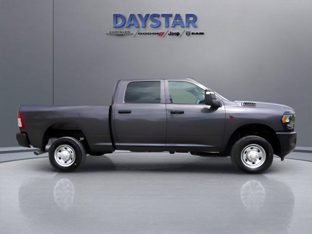 2024 RAM 2500 Tradesman Crew Cab 4x4 64 Box