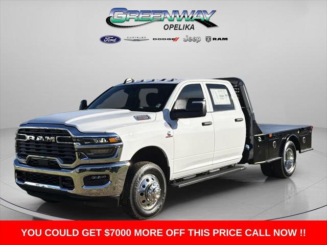 2026 RAM Ram 3500 Chassis Cab RAM 3500 TRADESMAN CREW CAB CHASSIS 4X4 60 CA