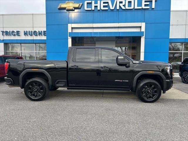 2025 GMC Sierra 2500HD 4WD Crew Cab Standard Bed AT4 2025 GMC Sierra 2500HD 4WD Crew Cab Standard Bed AT4