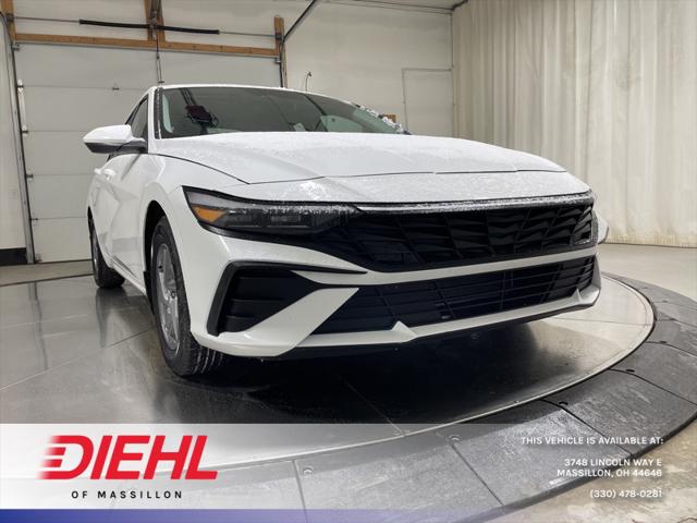 2024 Hyundai Elantra SE 2024 Hyundai Elantra SE