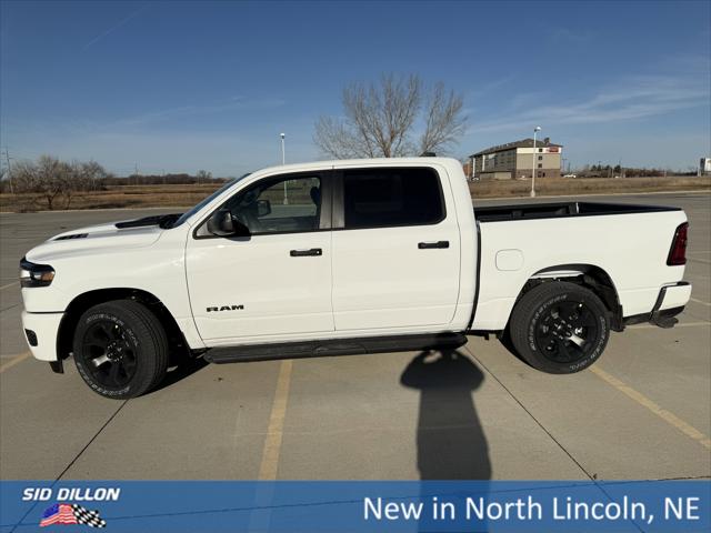 2026 RAM Ram 1500 RAM 1500 EXPRESS CREW CAB 4X4 57 BOX